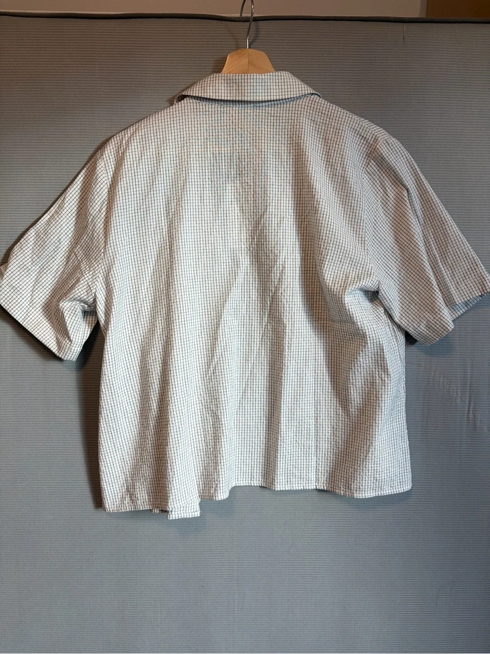 EILEEN FISHER Gingham Check Short-Sleeve Organic Cotton Ripple Notch Shirt - Picture 5 of 8